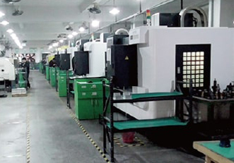 金属加工・機械加工の工場内