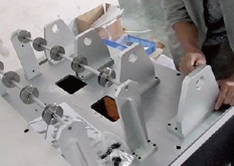 金属加工・機械加工の工場内